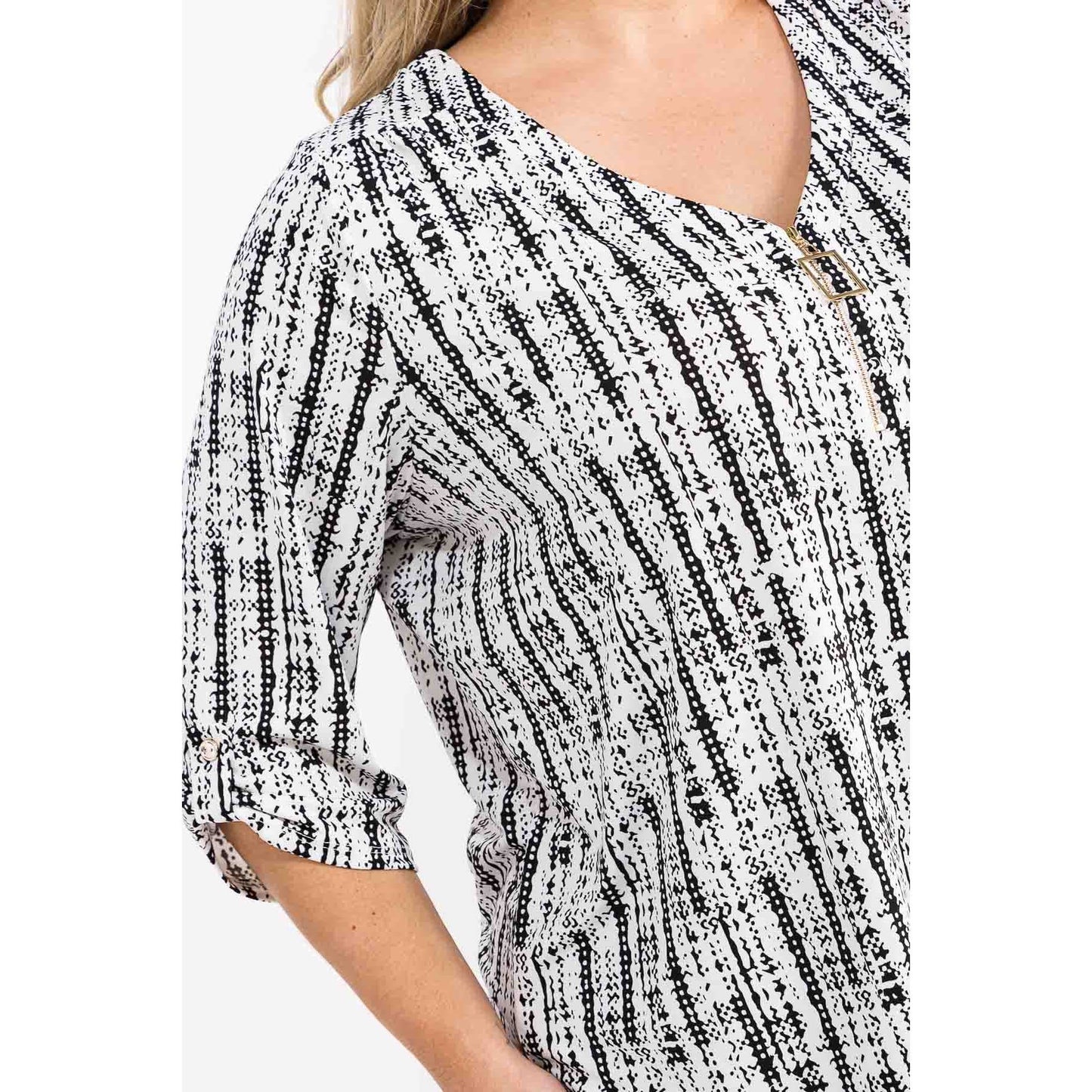 Gretchen Plus Zipper Top - Threads Boutique