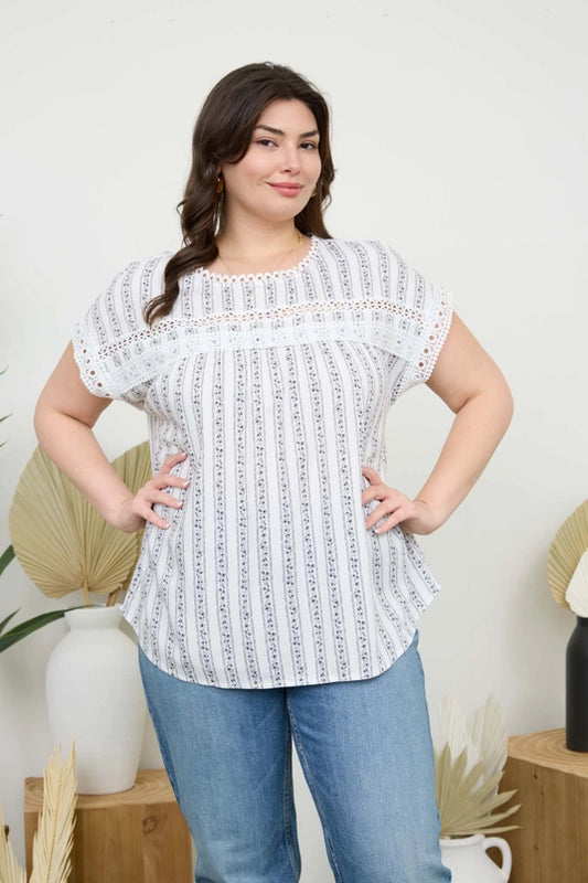 Plus Floral Sleeve Top