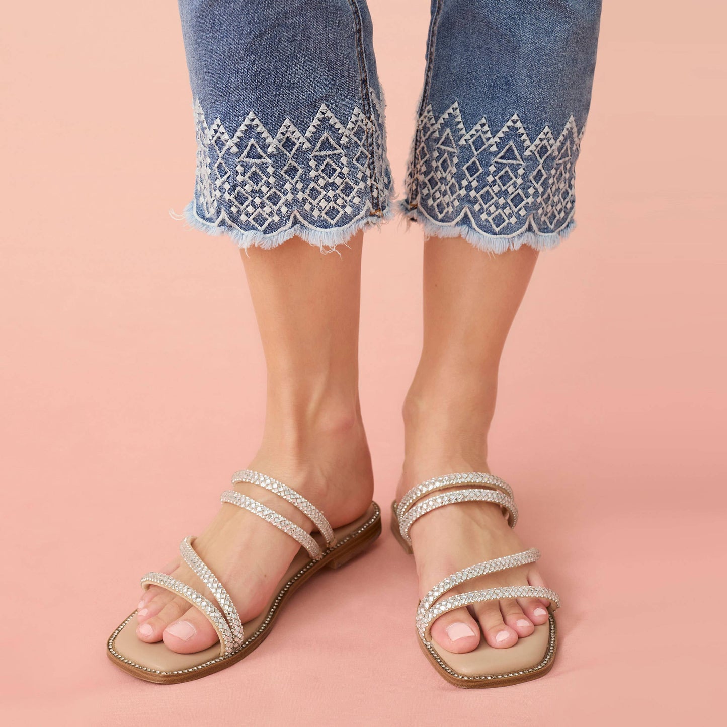 EverStretch Straight Capri with Bottom Embroidery