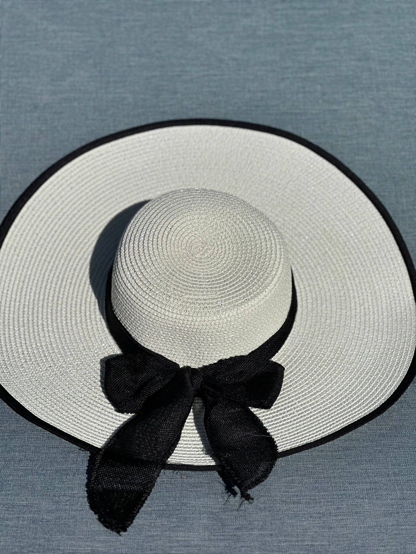 Farrah Floppy Hat "Black Milk"