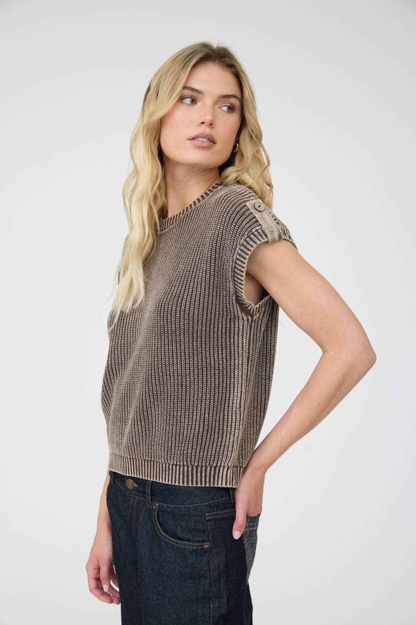 J.O.A - ACID WASHED TAB SLEEVE BACK BUTTON KNIT TOP