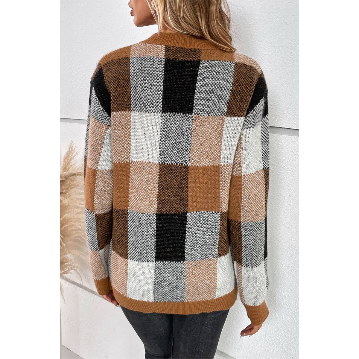 Cozy Plaid Knit Pullover