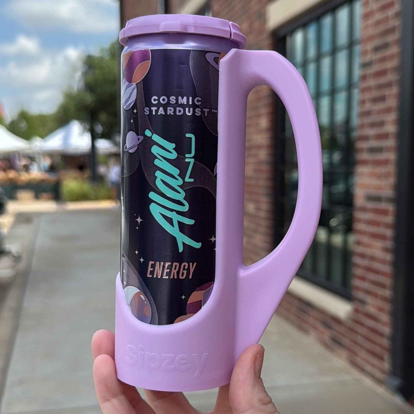 Shop Hotline - Sipzey Skinny Can Handle - V2