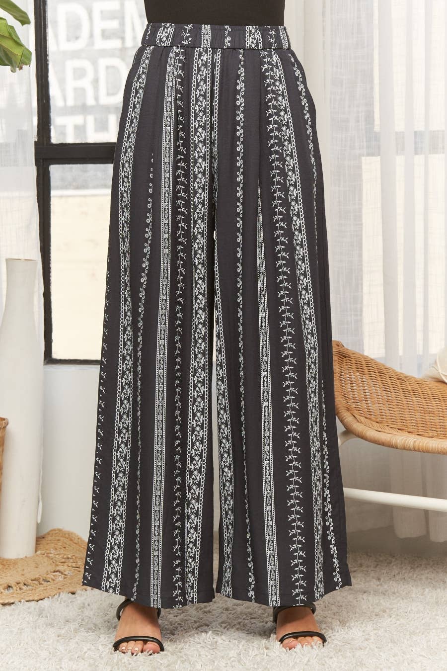 Wide Leg Patterned Pants