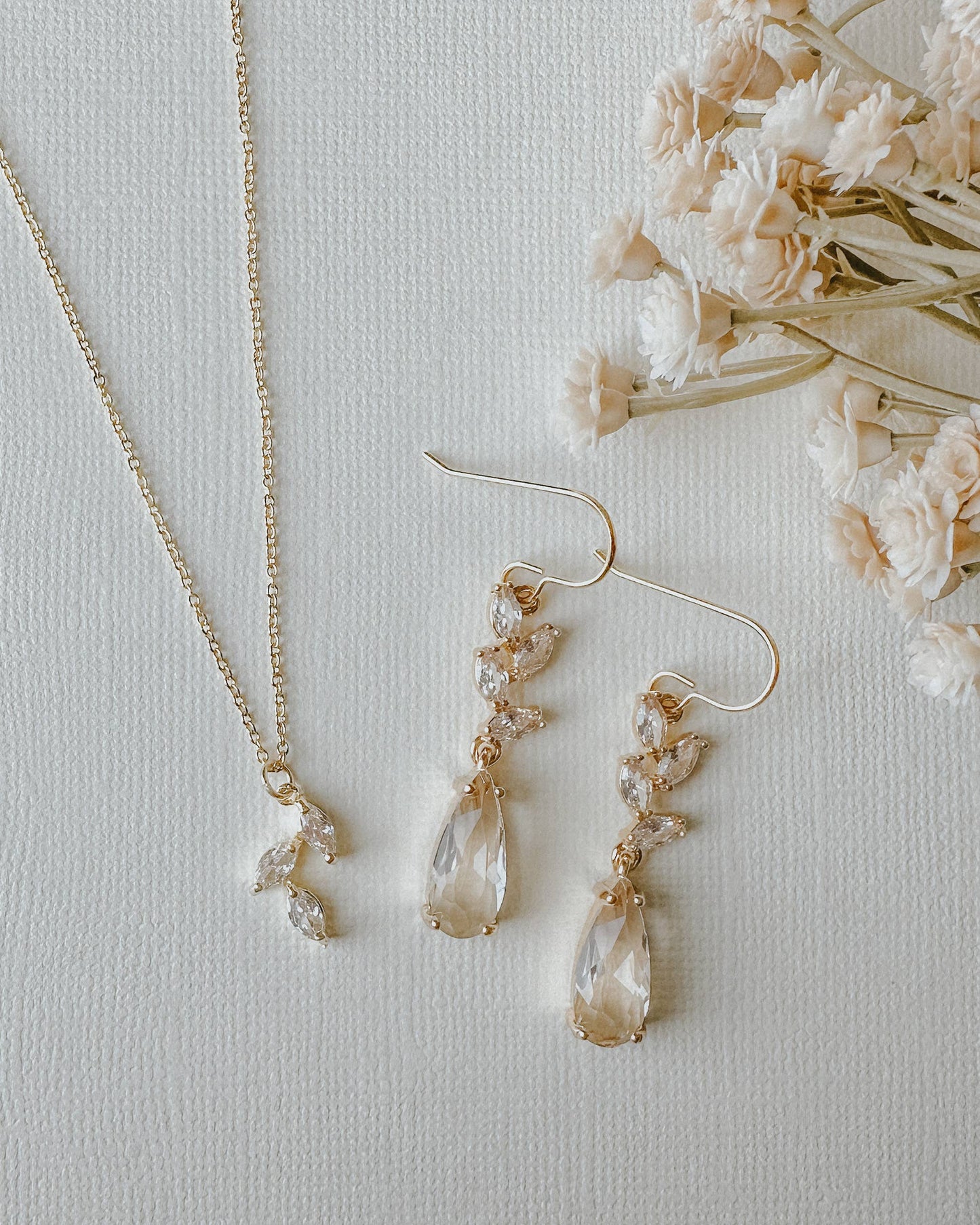 Willow Earrings - Gold Wedding Jewelry