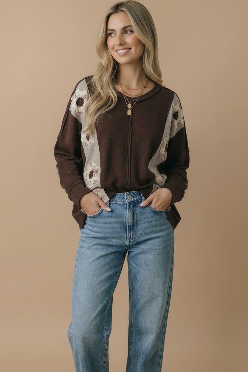 V Neck Flower Patches Slub Knit Top