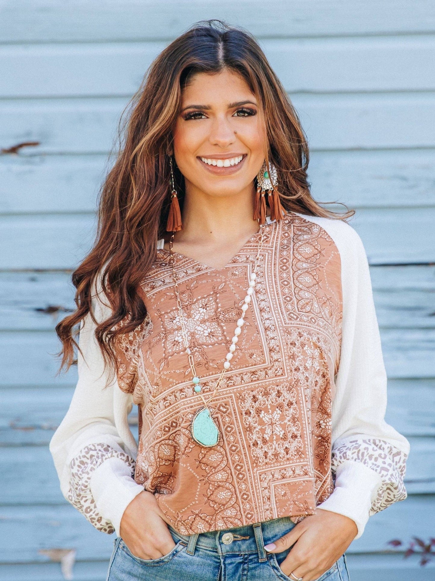 Country Charm Top In Beige