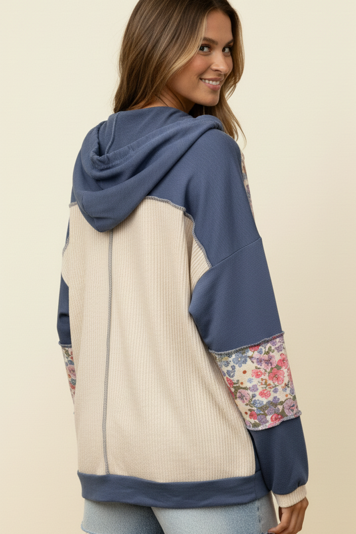 Claire Plus Colorbock Hoodie