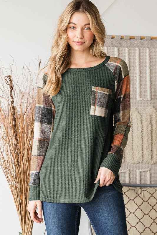 WAFFLE AND PLAID TOP WITH POCKET