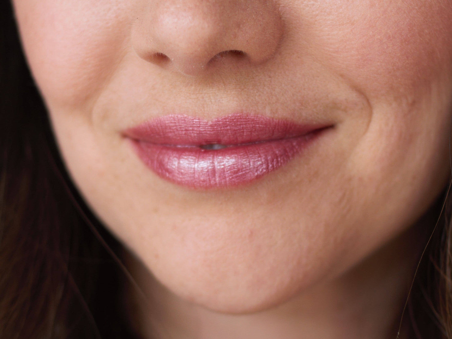 Pink Quartz Glisten Lip Gloss