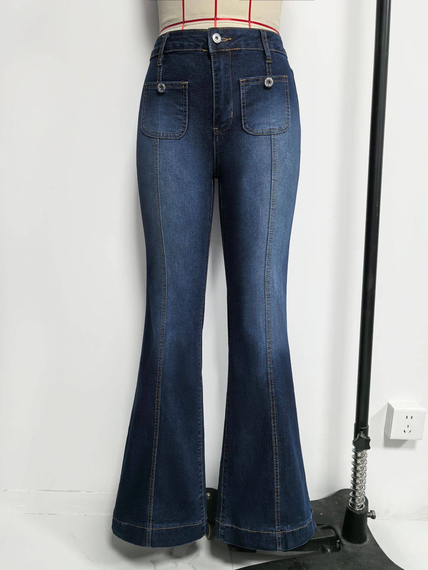 Beverly Flares