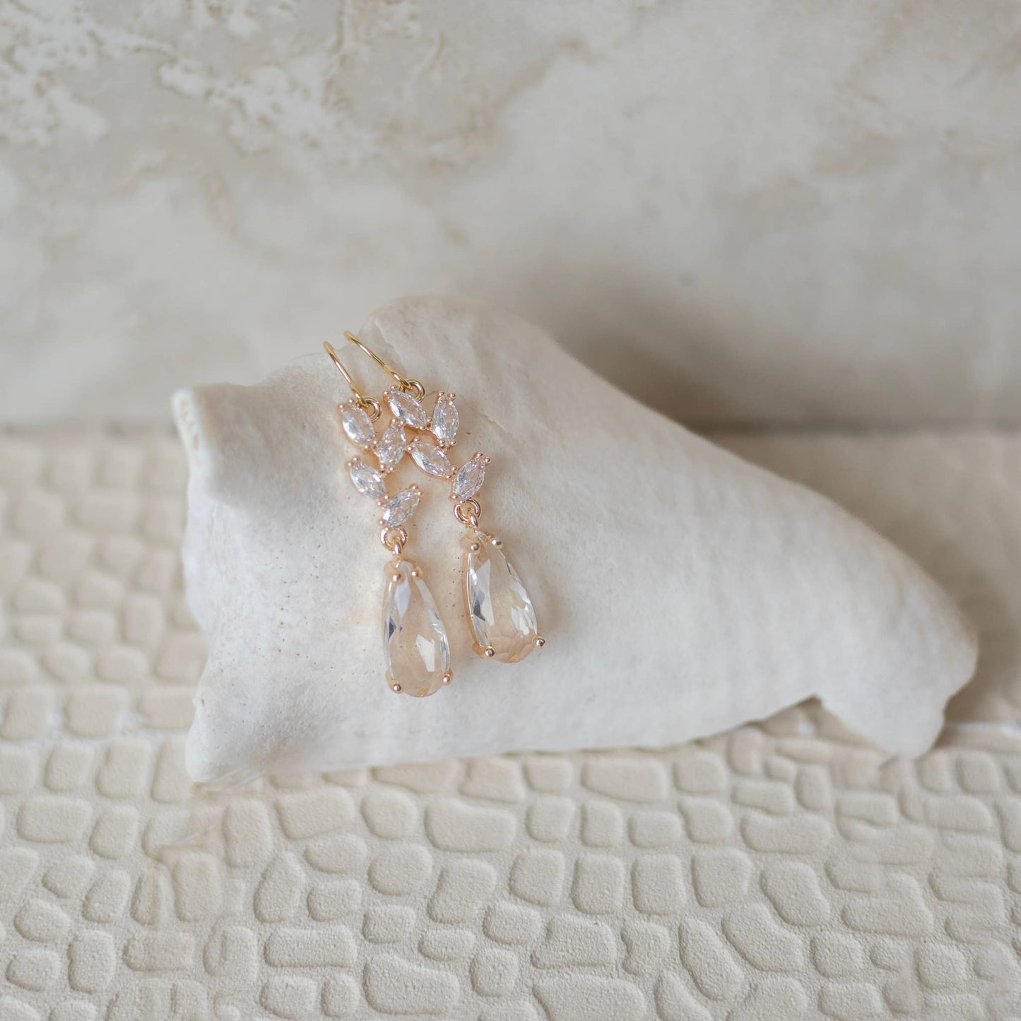 Willow Earrings - Gold Wedding Jewelry