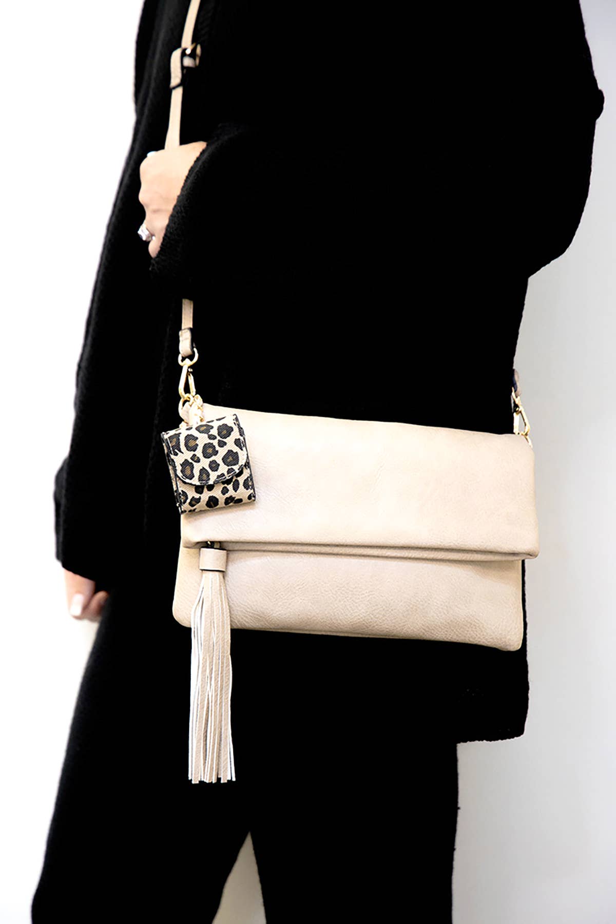 Rilynn Earbud Case w/ Keychain