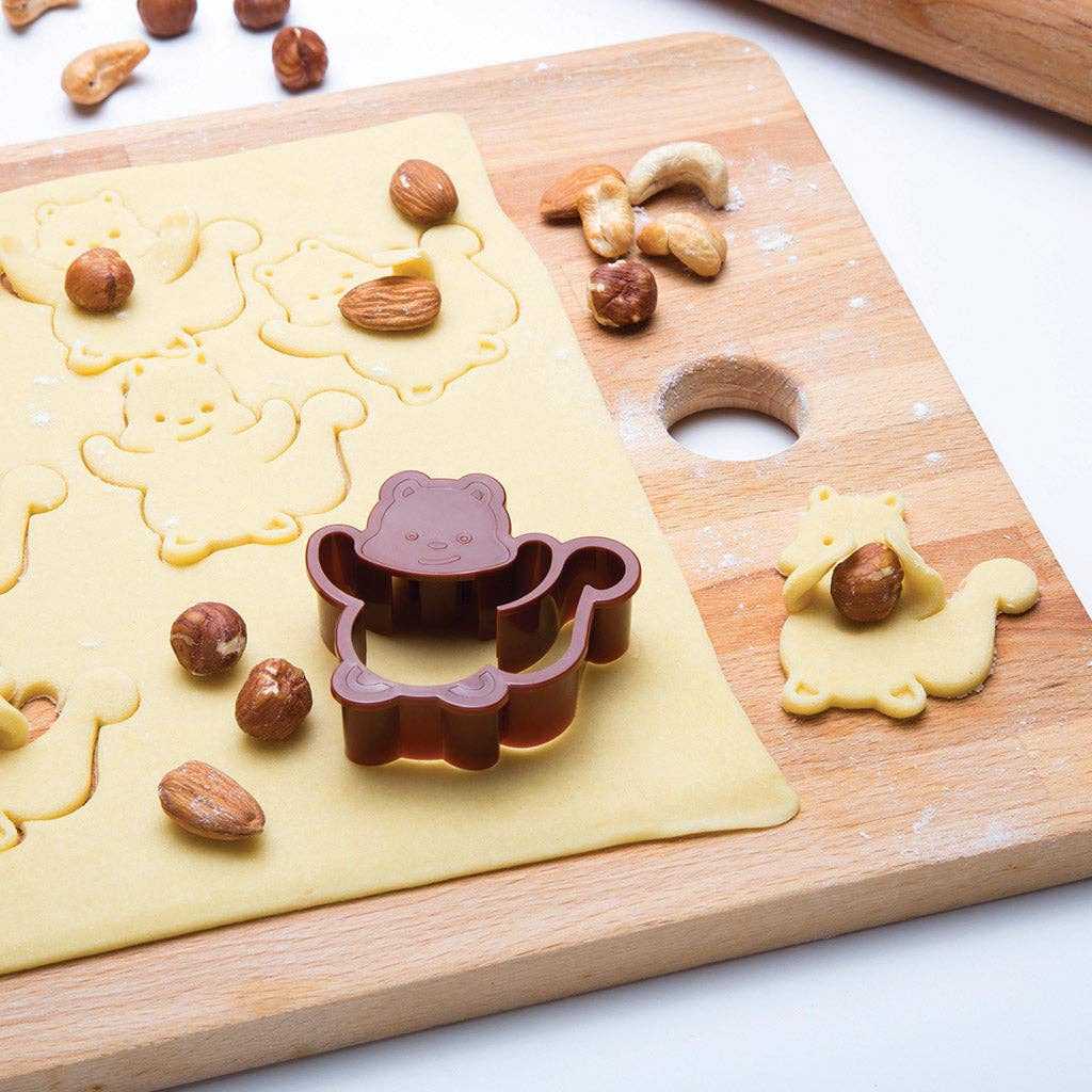 Squirrel Cookie Cutter - Threads Boutique
