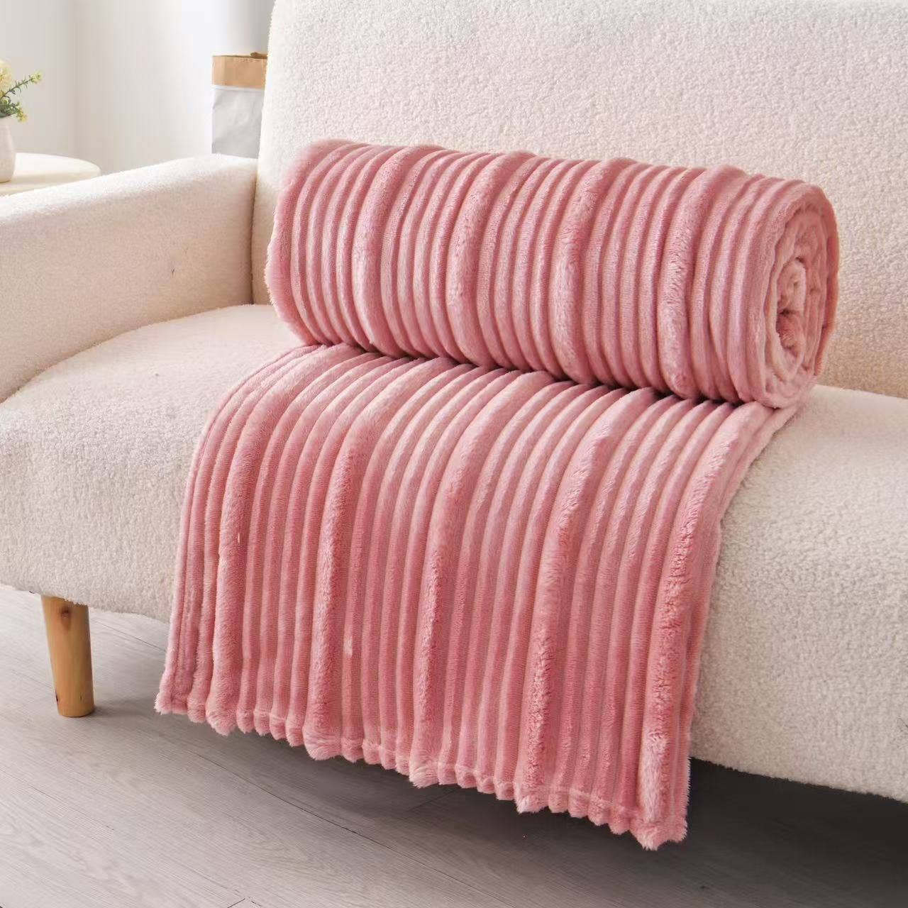 Ultra Soft Ribbed Blanket