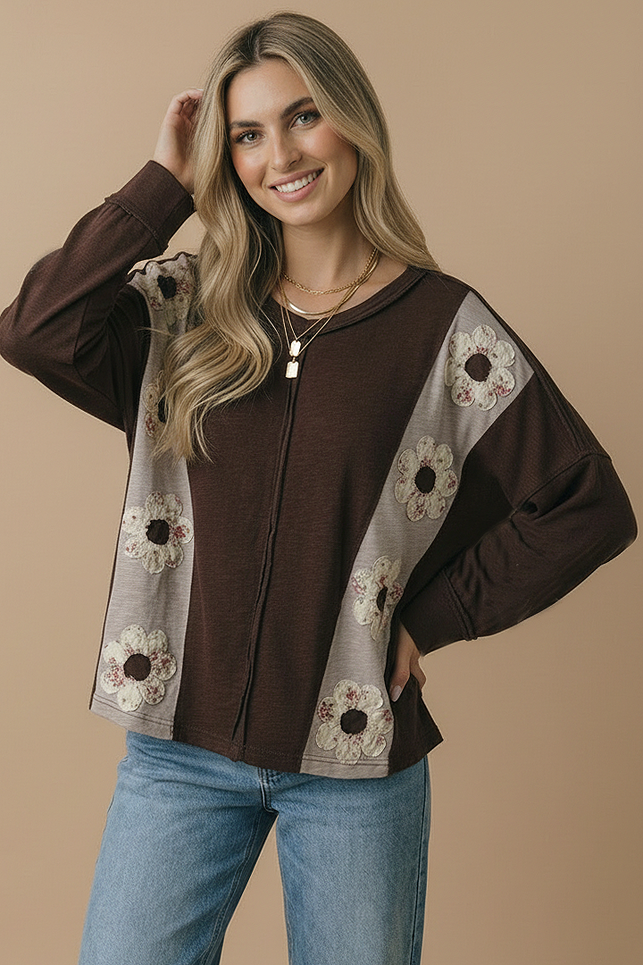 V Neck Flower Patches Slub Knit Top